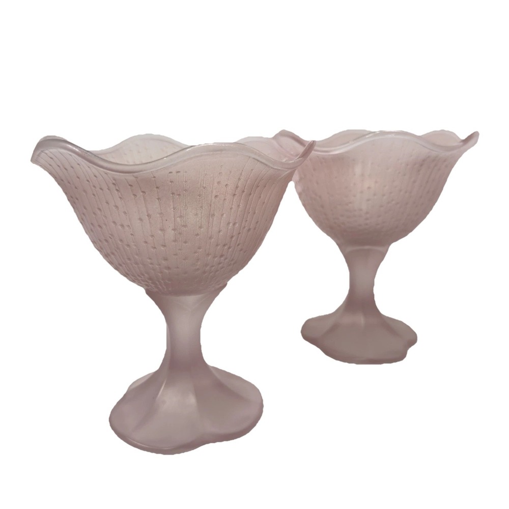 Vintage French Luminarc 1970s Sundae Glass Pedestal‎ Fruit Dish Satin Pink Color